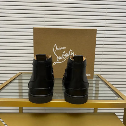 A - SNEAKERS