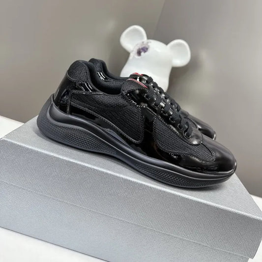 P - SNEAKERS
