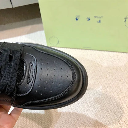 O - SNEAKERS