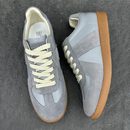 M - SNEAKERS