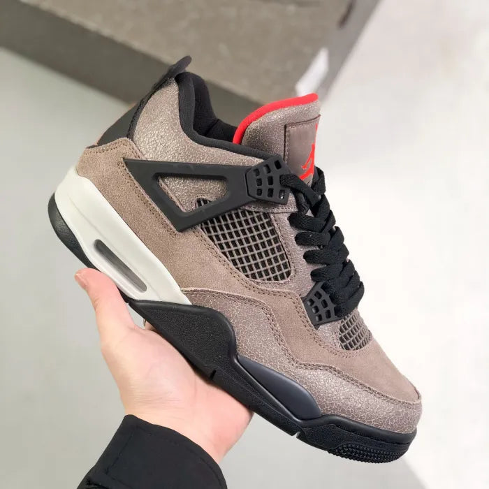 N - SNEAKERS