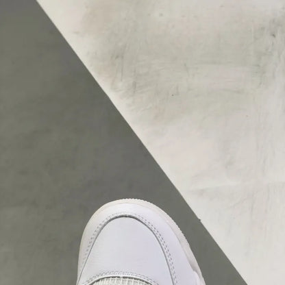 N - SNEAKERS