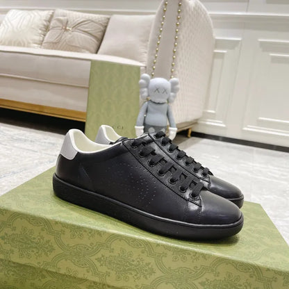 SNEAKERS 21
