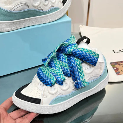 L - SNEAKERS