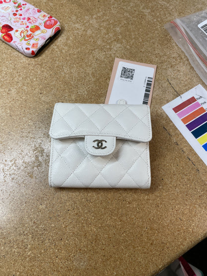 CC Compact Classic Flap Wallet Quilted Caviar