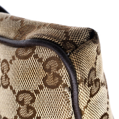 Front Pocket Messenger Bag GG Canvas Medium