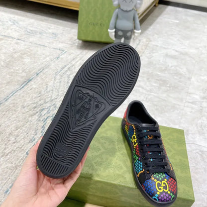 SNEAKERS 16
