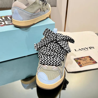 L - SNEAKERS