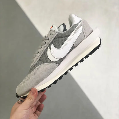 N - SNEAKERS