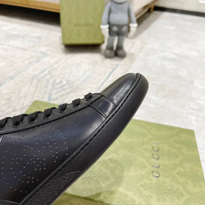 SNEAKERS 21