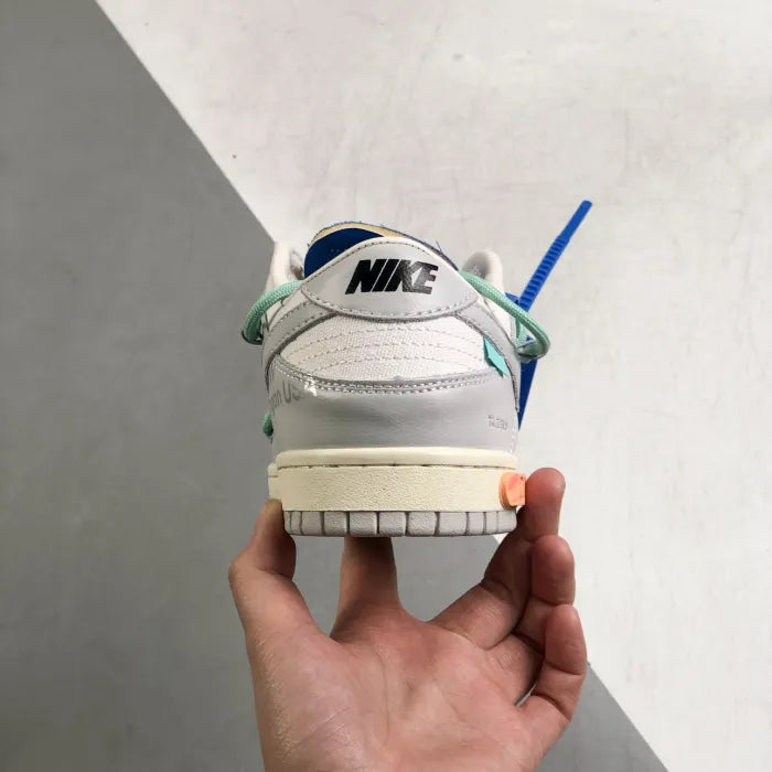 N - SNEAKERS