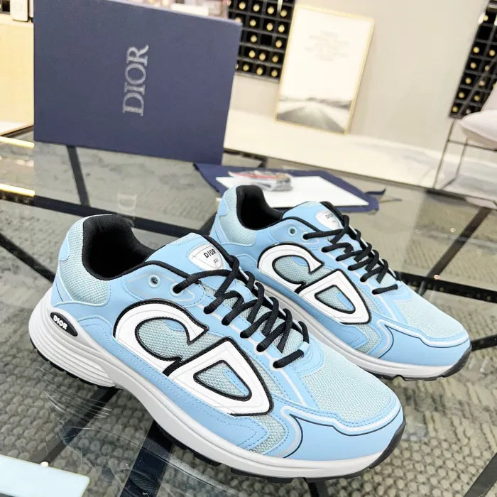 B - SNEAKERS