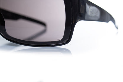 Gucci, shield sunglasses in black