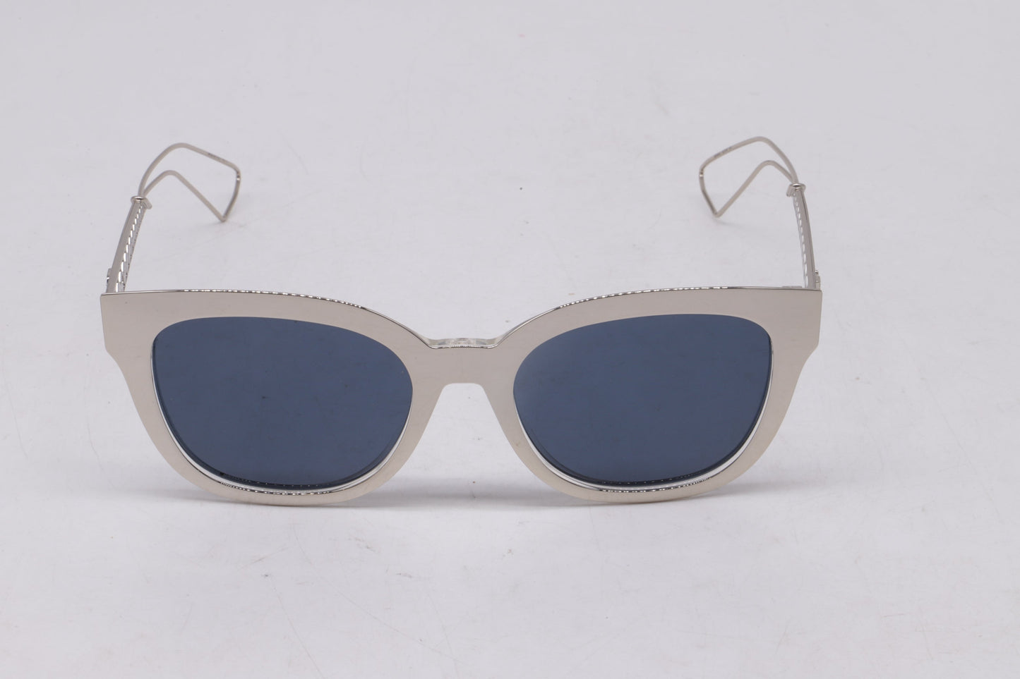 Dior Diorama 1 Mirrored Wayfarer Sunglasses in Silver Acetate
