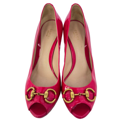 Women's Gucci New Hollywood Horsebit Peep Toe Pumps in Pink Patent Leather