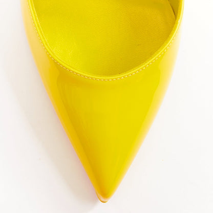 Women's Christian Louboutin Scallop Point Pump