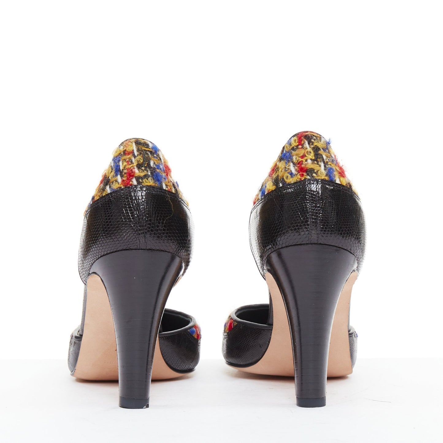 Women's Manolo Blahnik Boucle Tweed Court Pumps