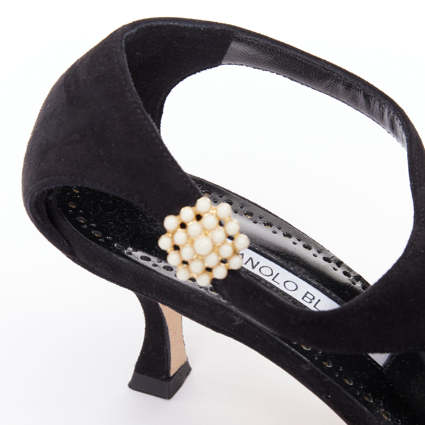Women's Manolo Blahnik Suede Pearl Kitten Heels