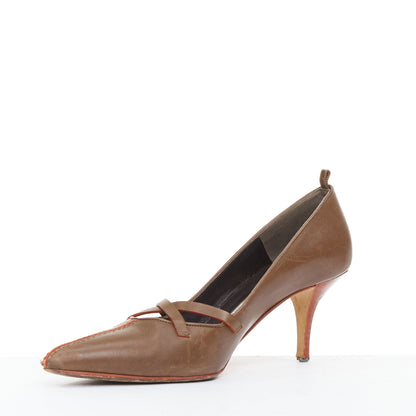 Women's Manolo Blahnik Leather Kitten Pumps