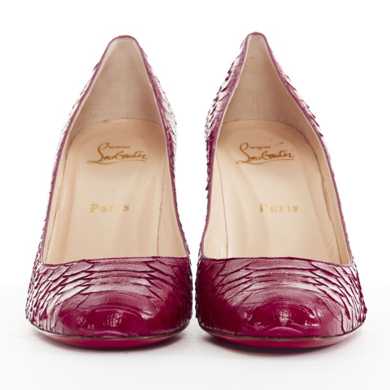 Women's Christian Louboutin Leather Round Toe Pumps
