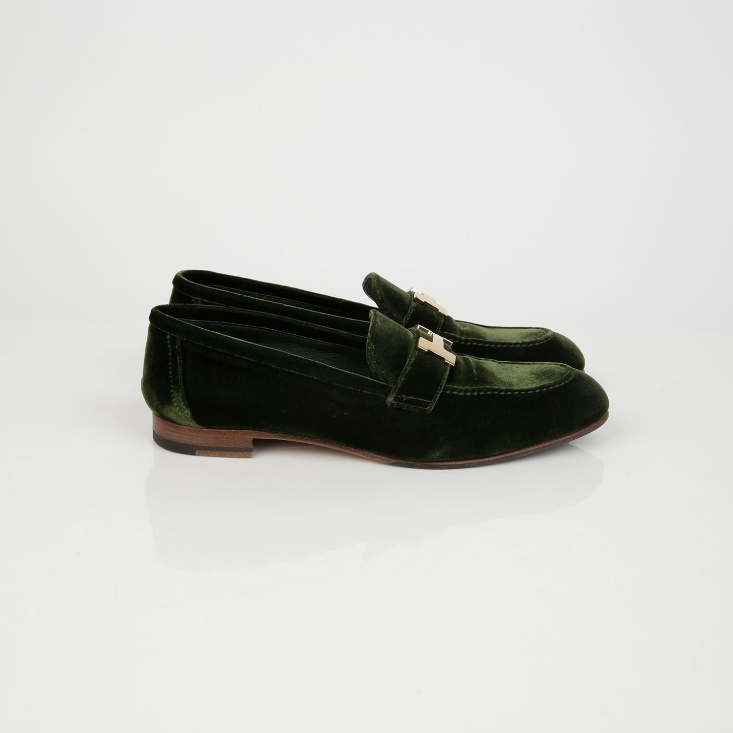 Women's Velvet Paris Loafer Size