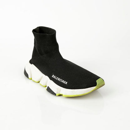 Women's Speedrunner Sneakers