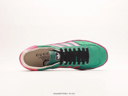 SNEAKERS 21