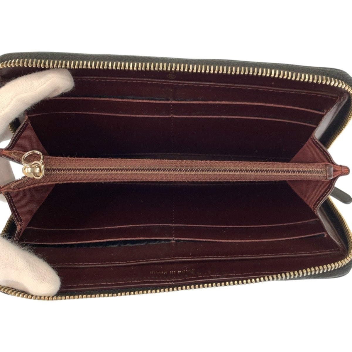Zip Around Wallet Quilted Caviar Long