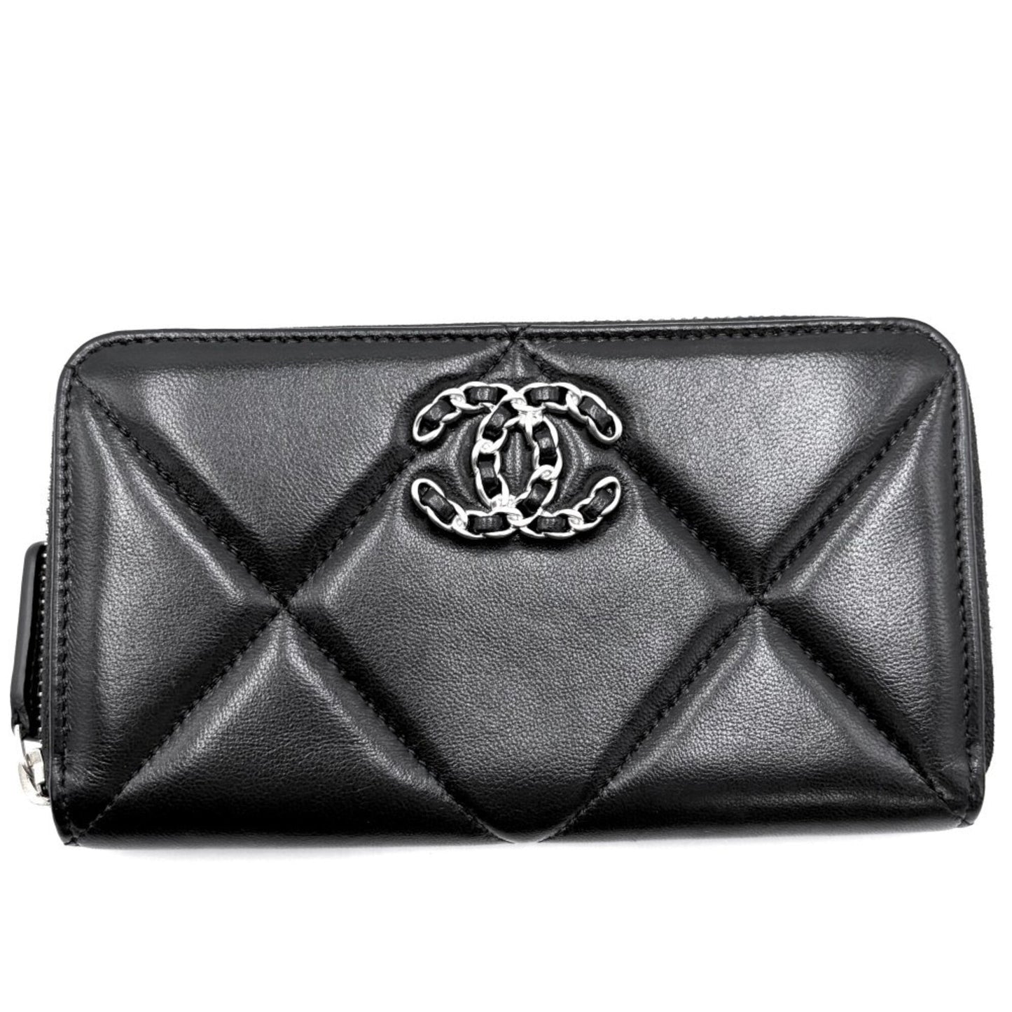 19 Zip Around Wallet Quilted Lambskin Long