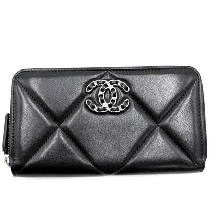 19 Zip Around Wallet Quilted Lambskin Long