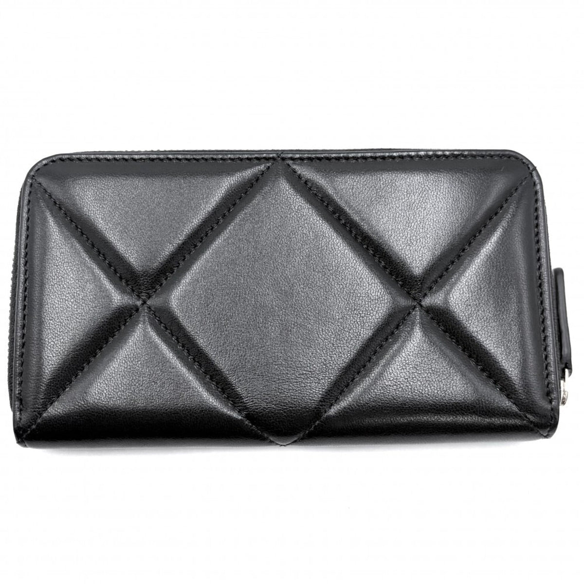 19 Zip Around Wallet Quilted Lambskin Long