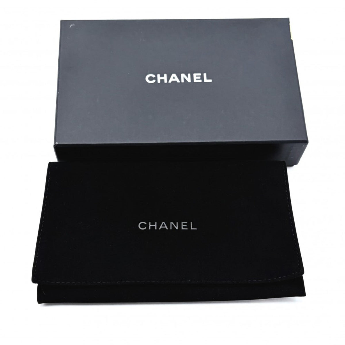 19 Zip Around Wallet Quilted Lambskin Long