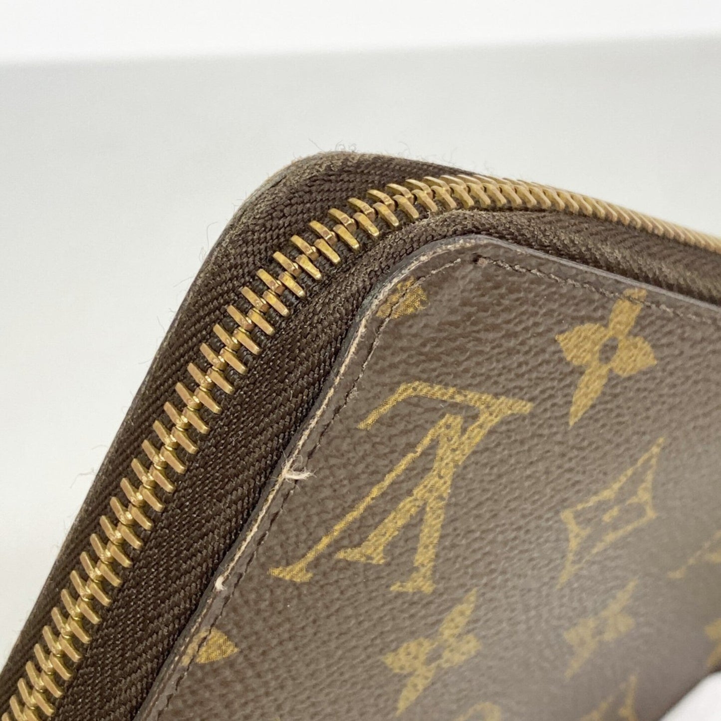 Zippy Wallet Monogram Canvas