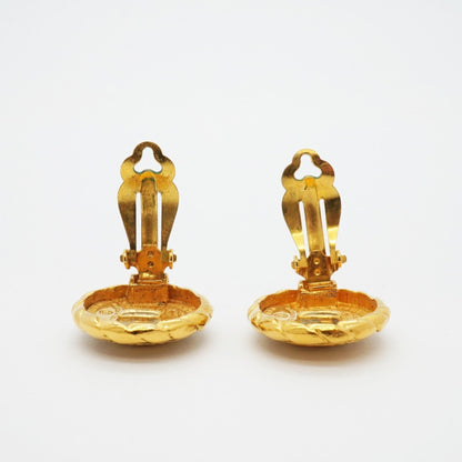CC Logo Clip-On Earrings Metal Gold-Tone Metal