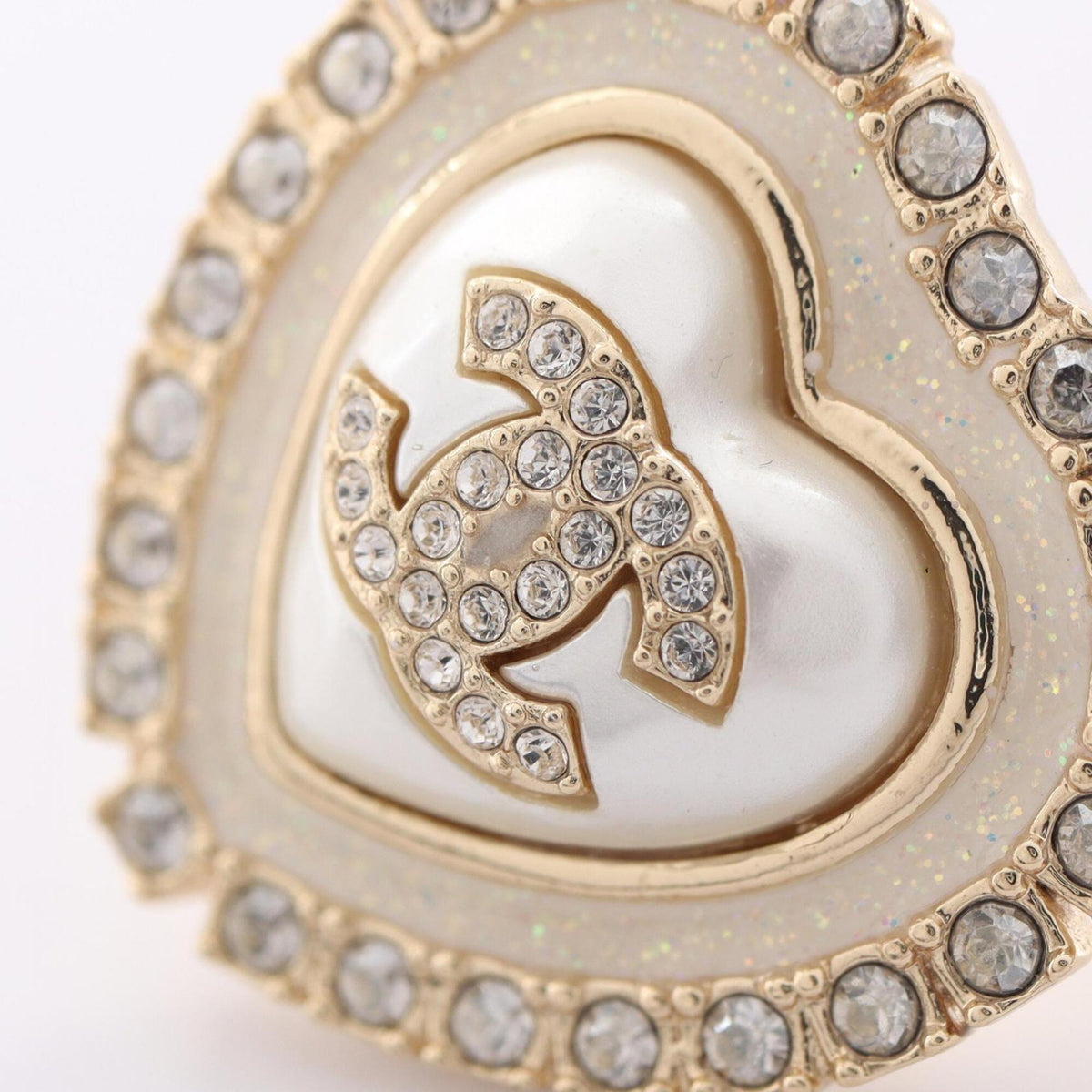 CC Logo Heart Earrings Metal Gold-Tone Metal