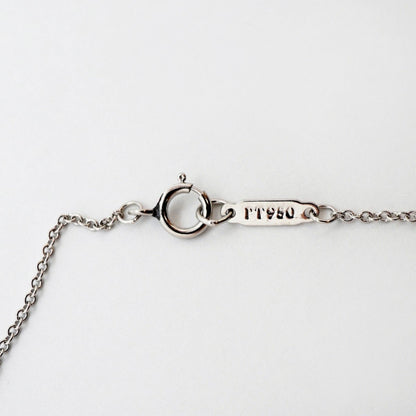 Solitaire Pendant Necklace Platinum with Diamond