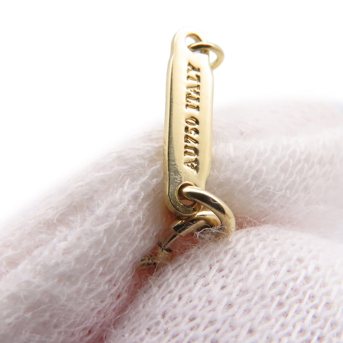 Atlas Pendant Necklace 18K Yellow Gold