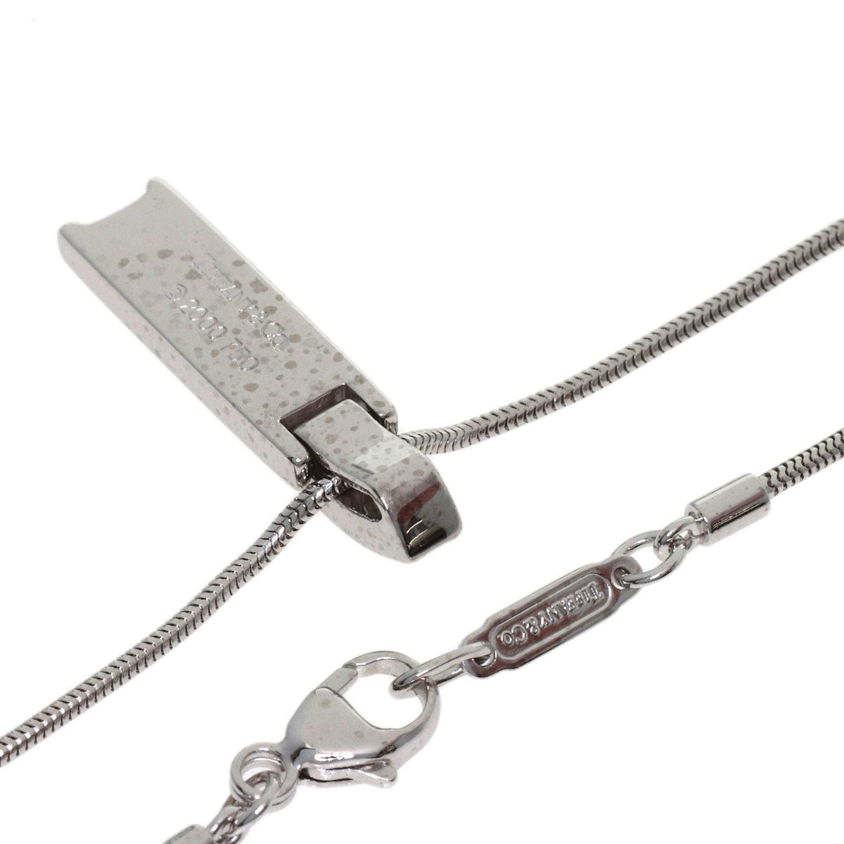 Atlas Pendant Necklace 18K White Gold