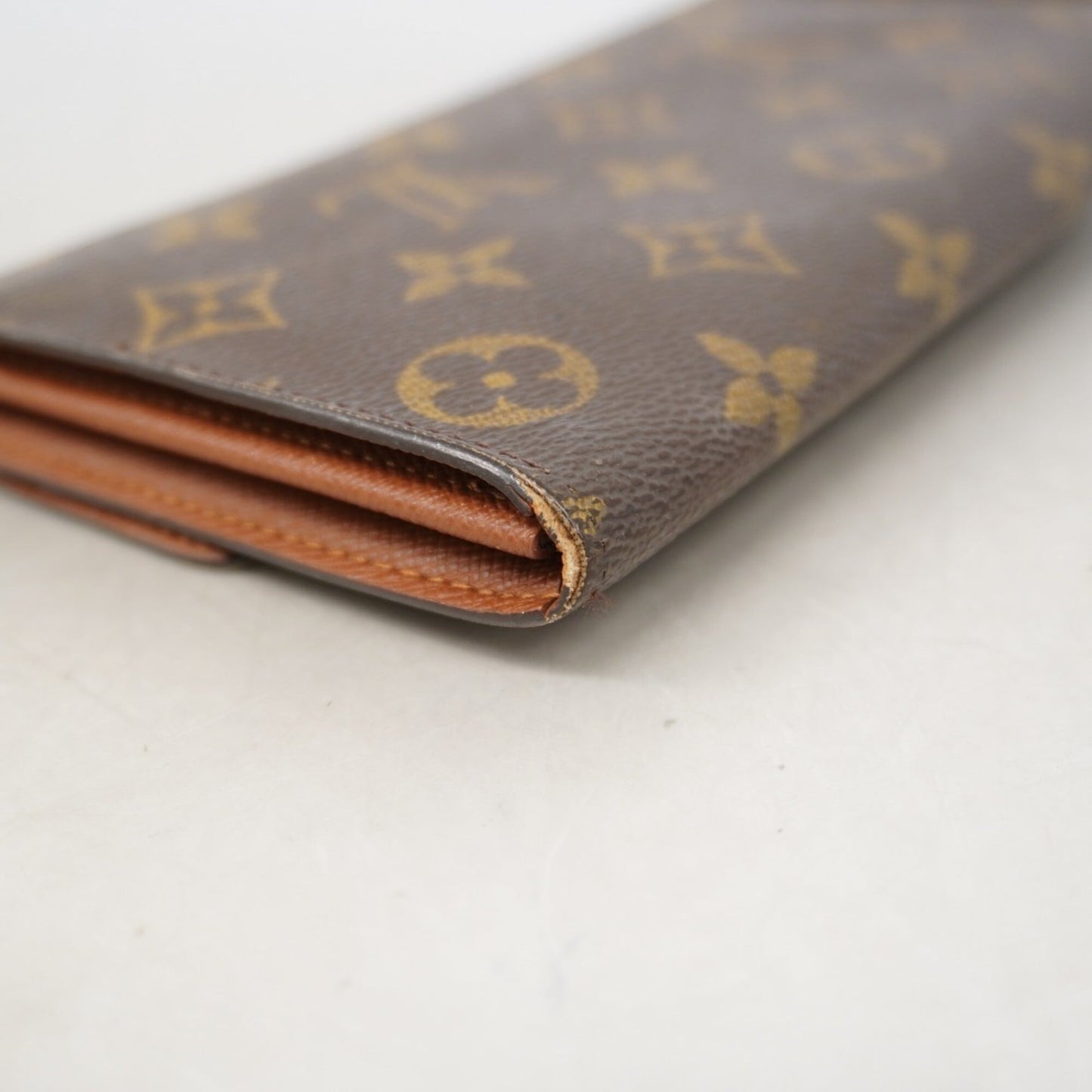 Sarah Wallet Monogram Canvas