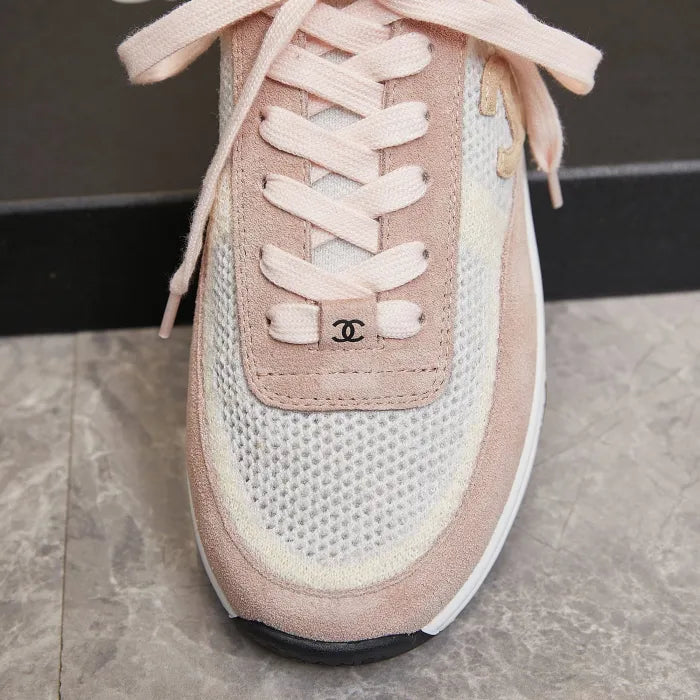 C - SNEAKERS
