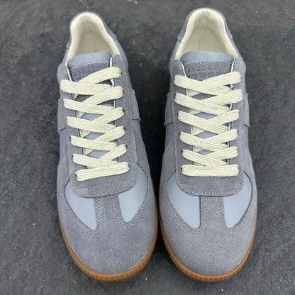 M - SNEAKERS