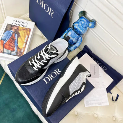 D - SNEAKERS
