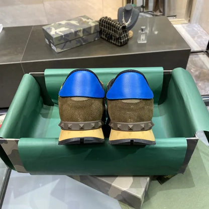 V - SNEAKERS