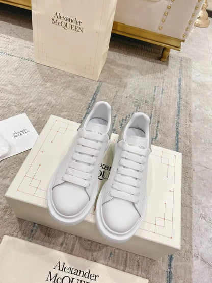 A - SNEAKERS