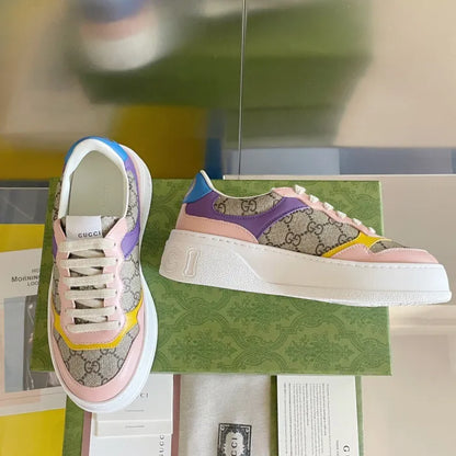 SNEAKERS 23