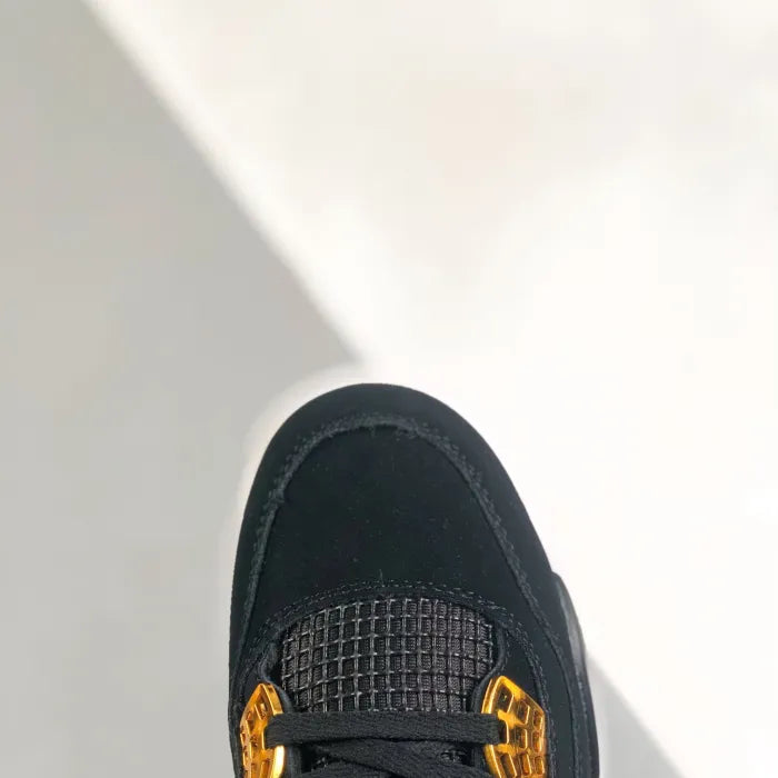 N - SNEAKERS